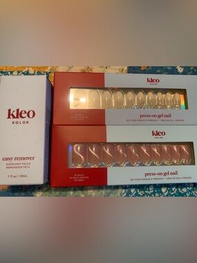 Kleo Kol Press-On Gel Nails in Pink Pearl & Nude Set